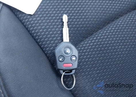 2018 Subaru Outback 2.5I Premium z USA, uszkodzony, nr VIN 4S4BSADC7J3346586